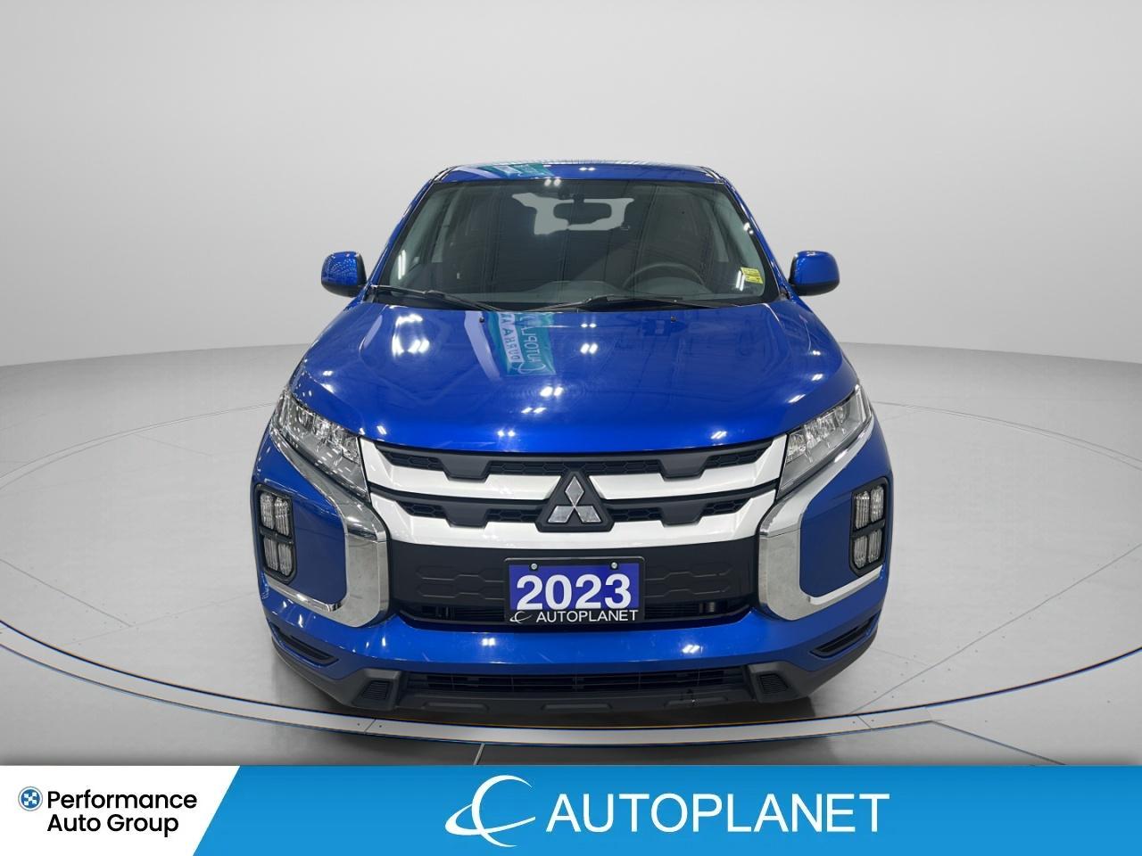 2023 Mitsubishi RVR ES 4x4, Apple CarPlay, Heated Seats! Photo