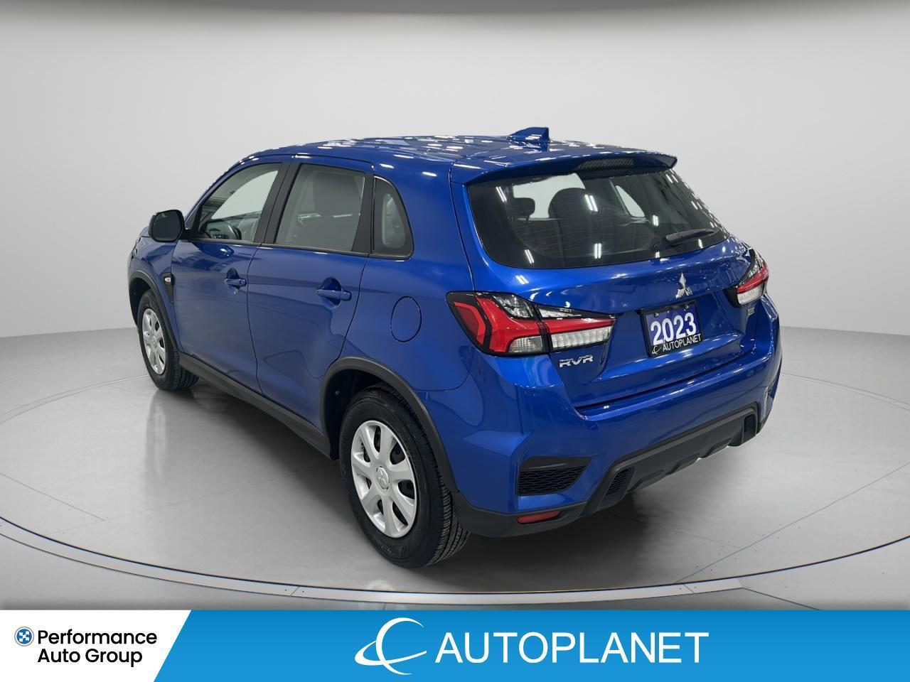 2023 Mitsubishi RVR ES 4x4, Apple CarPlay, Heated Seats! Photo