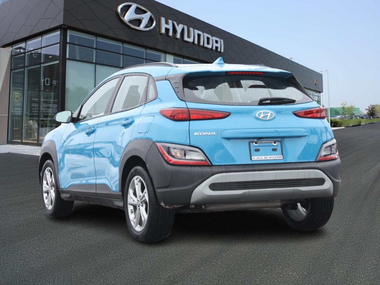 2023 Hyundai KONA 2.0L Preferred FWD / Heated Seats / Blind Spot Photo