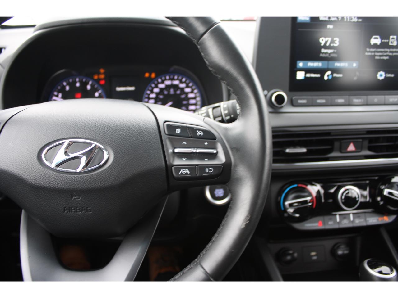 2023 Hyundai KONA 2.0L Preferred FWD / Heated Seats / Blind Spot Photo