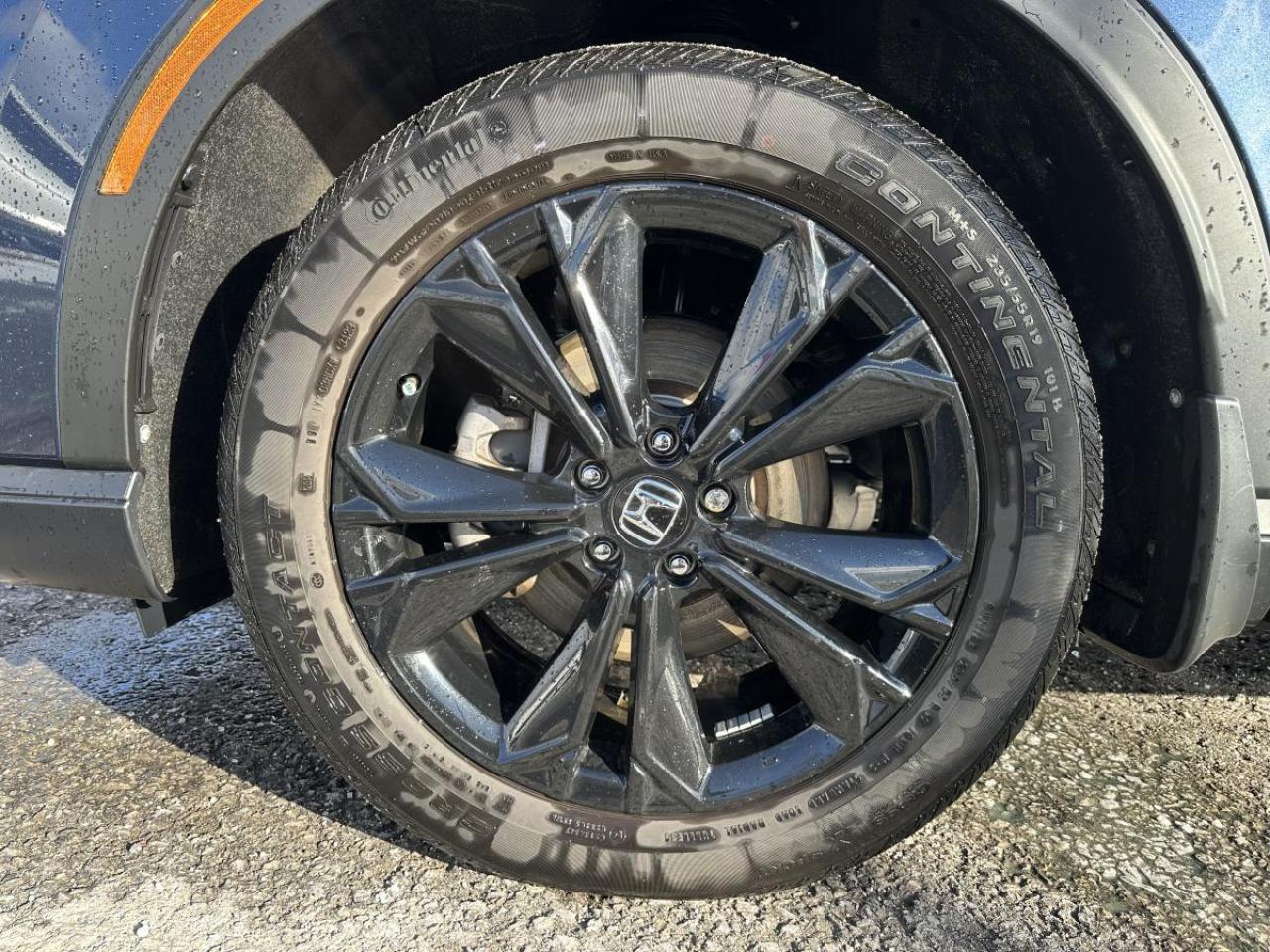 2024 Honda CR-V Hybrid Touring AWD - 1 OWNER Photo