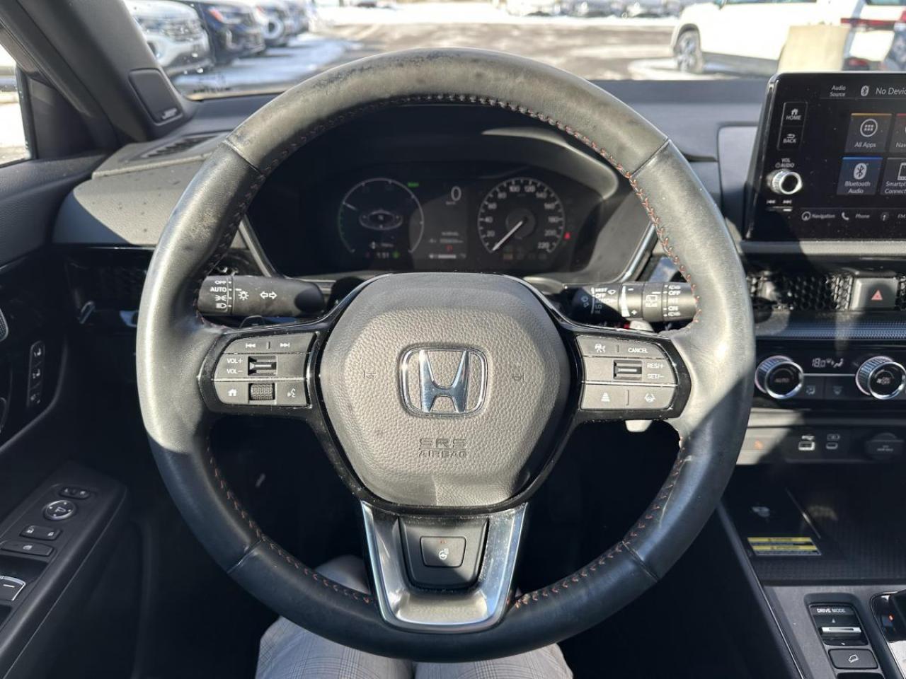 2024 Honda CR-V Hybrid Touring AWD - 1 OWNER Photo