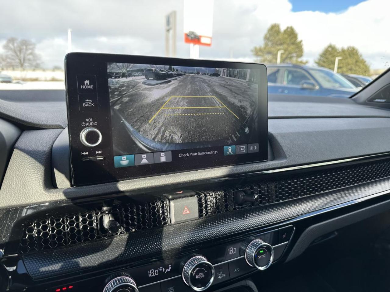 2024 Honda CR-V Hybrid Touring AWD - 1 OWNER Photo