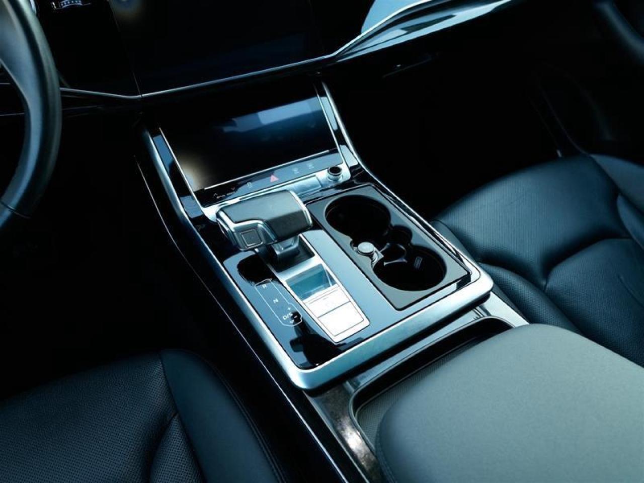 2022 Audi Q7 55 3.0T Technik quattro 8sp Tiptronic Photo