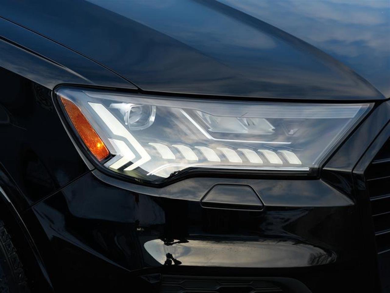 2022 Audi Q7 55 3.0T Technik quattro 8sp Tiptronic Photo