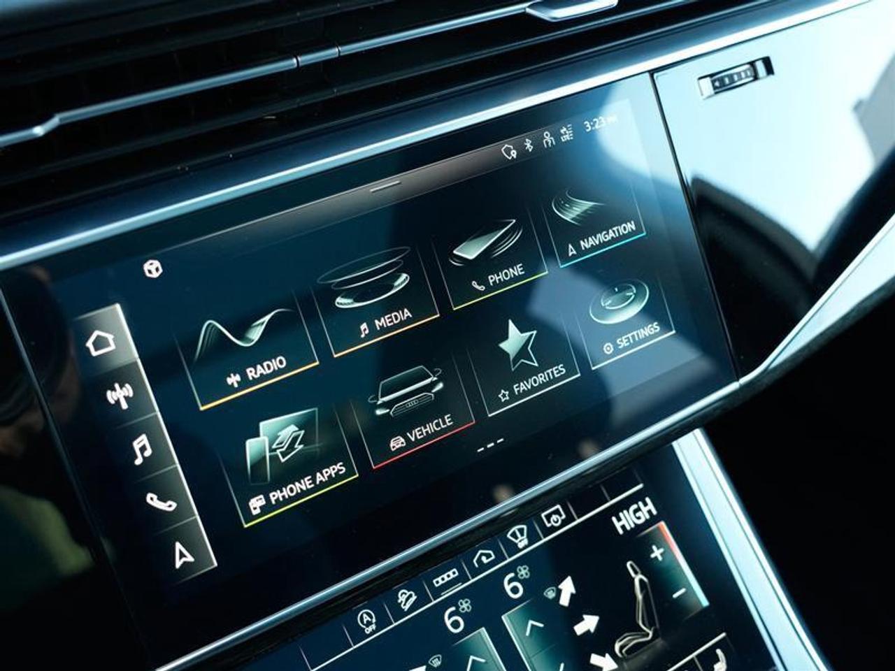 2022 Audi Q7 55 3.0T Technik quattro 8sp Tiptronic Photo