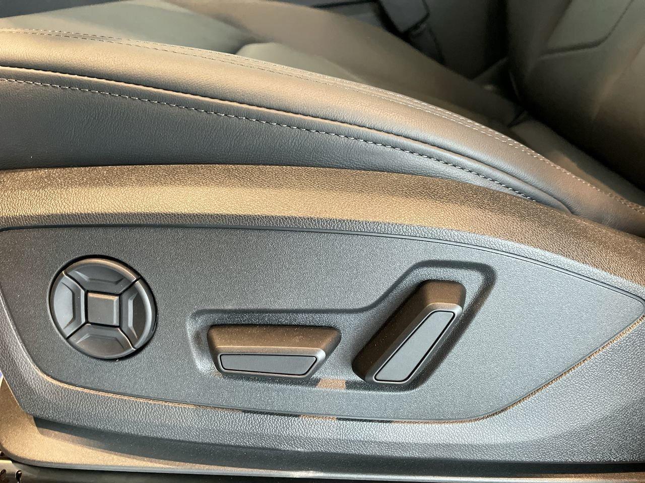 2022 Audi Q3 45 2.0T Komfort   4.49% up to 48m Photo