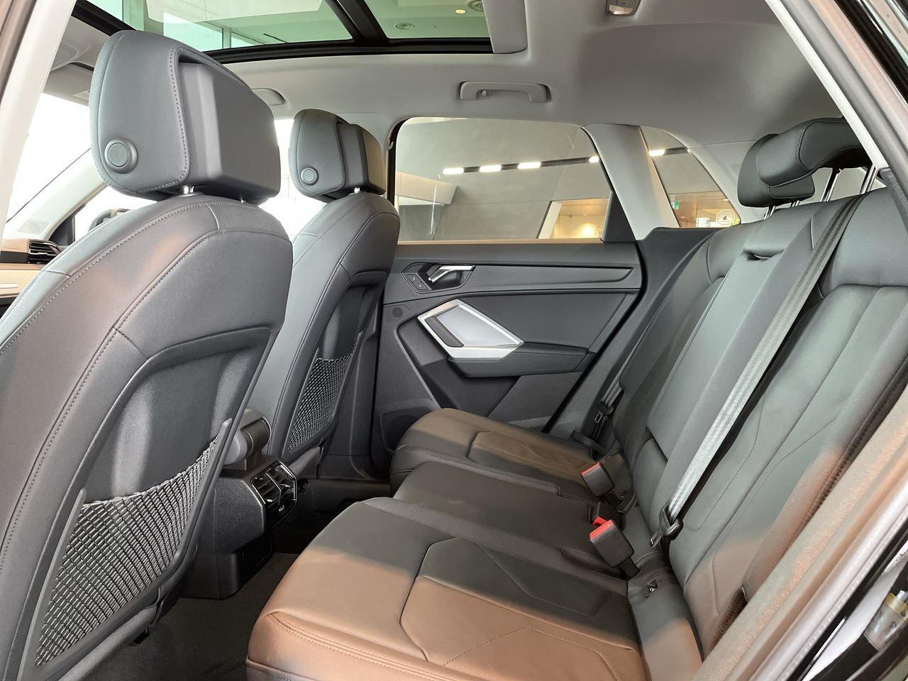 2022 Audi Q3 45 2.0T Komfort   4.49% up to 48m Photo