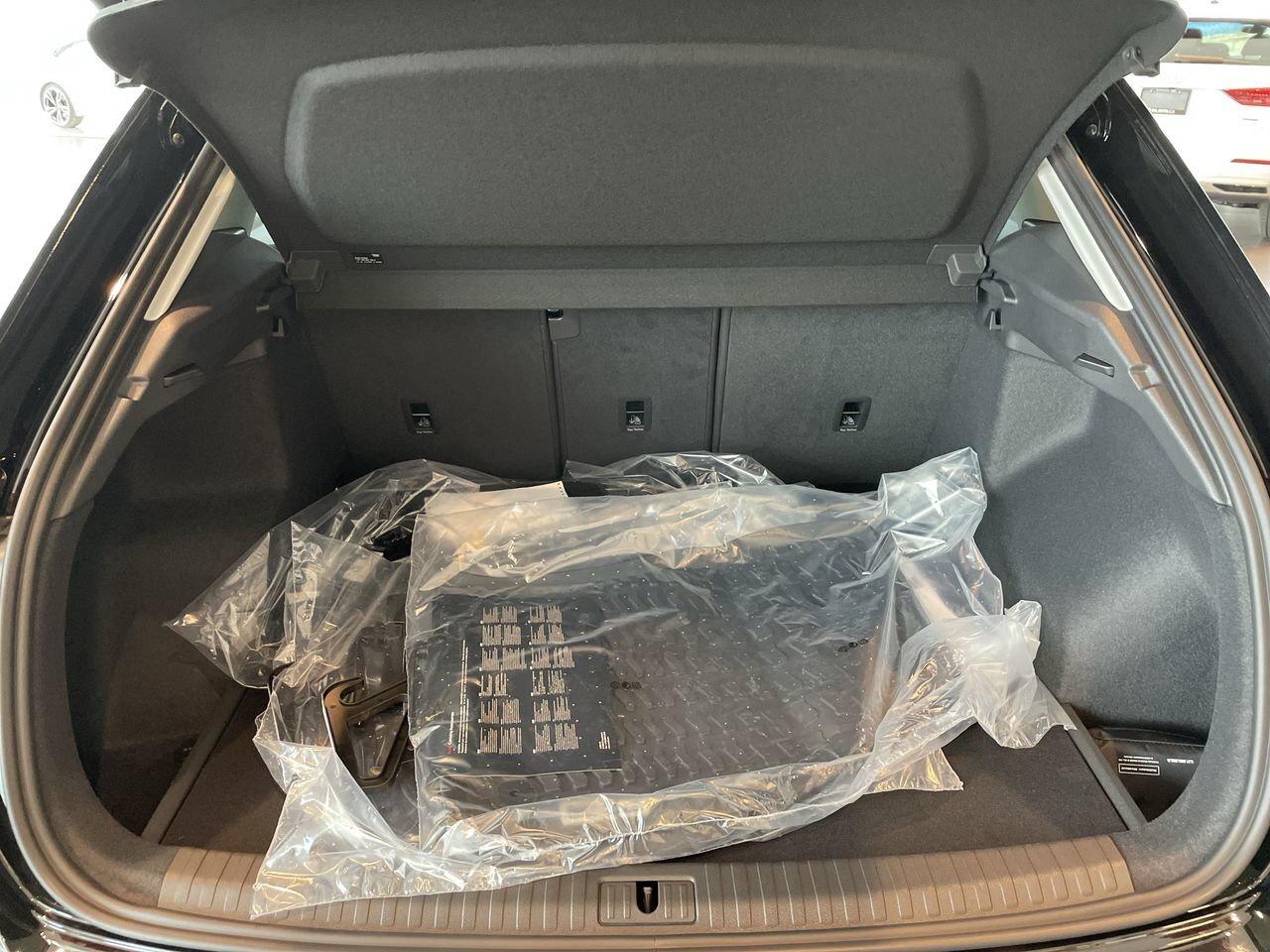 2022 Audi Q3 45 2.0T Komfort   4.49% up to 48m Photo