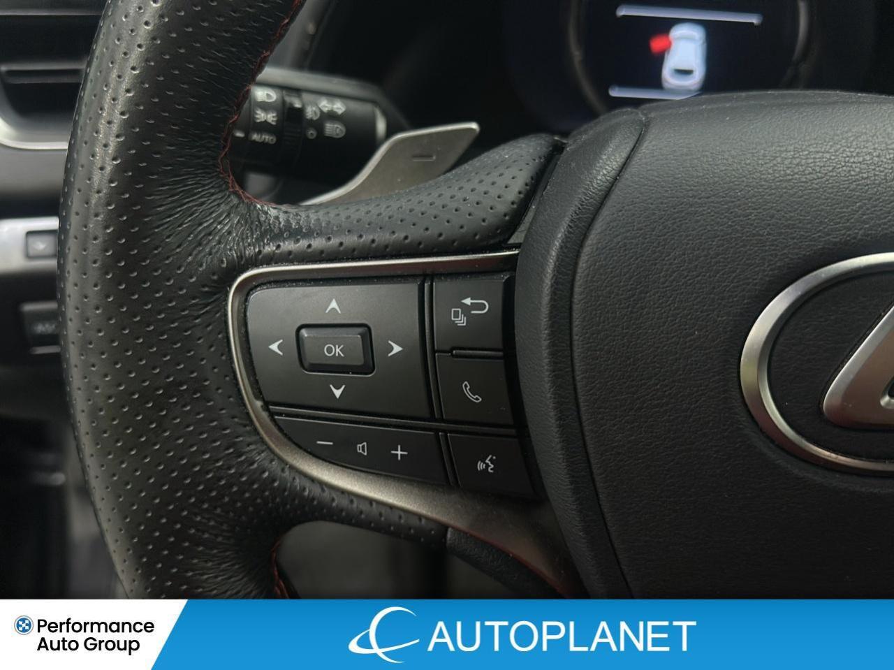 2023 Lexus UX F-Sport 1, Heated Seats, Sunroof, New Tires! Photo