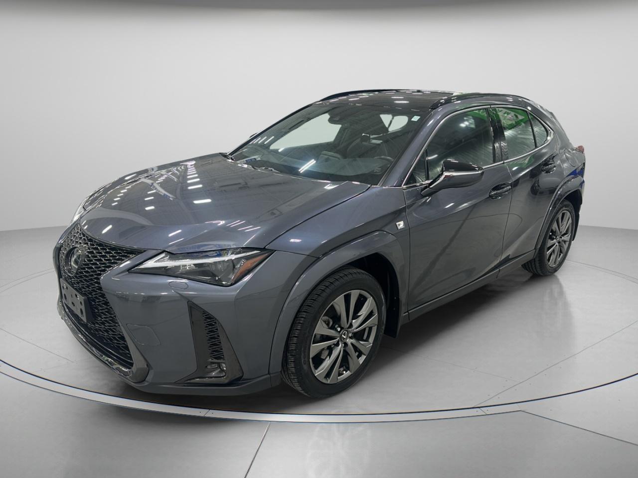 2023 Lexus UX F-Sport 1, Heated Seats, Sunroof, New Tires! Photo