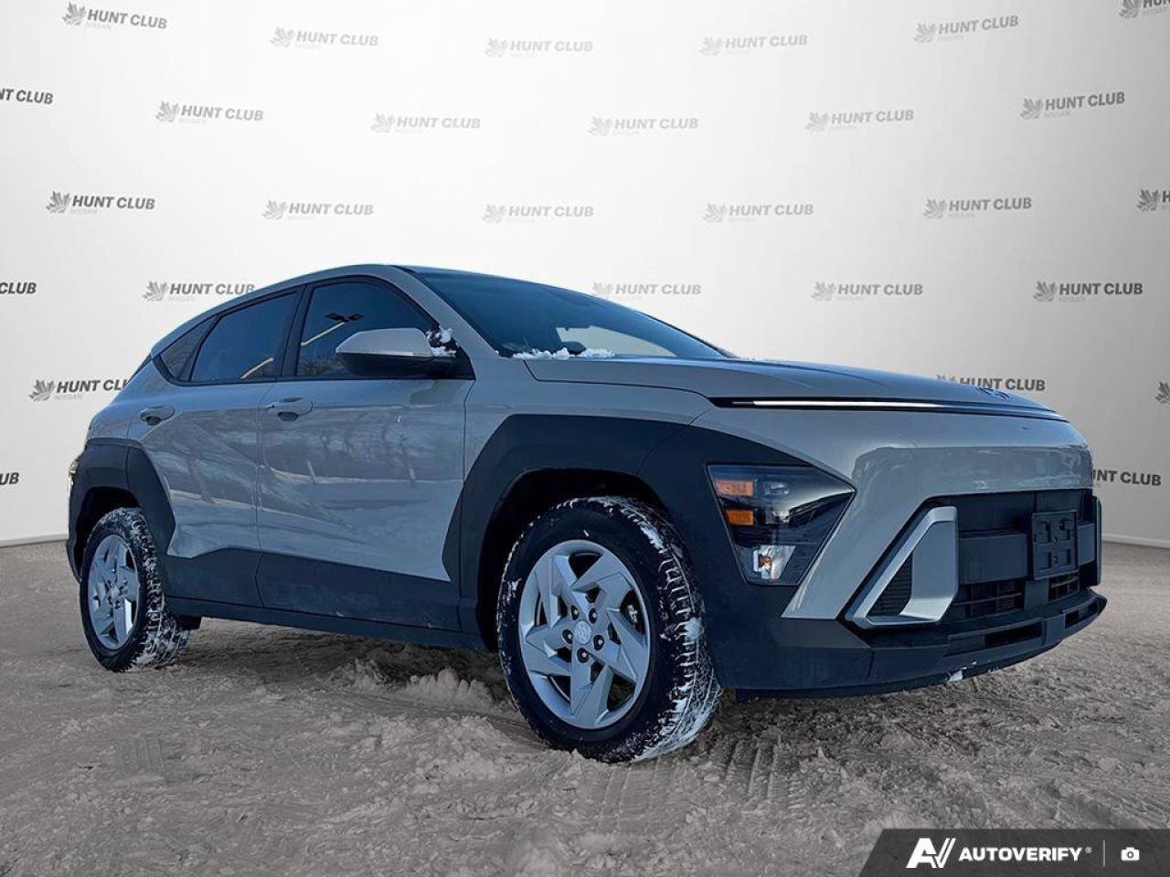 2025 Hyundai KONA Essential Photo