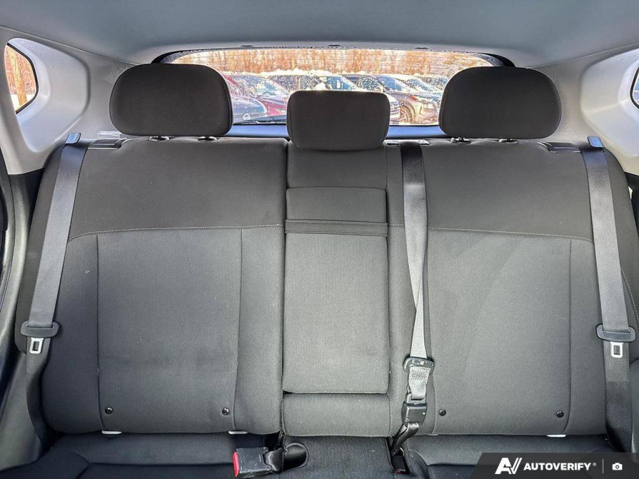 2025 Hyundai KONA Essential Photo