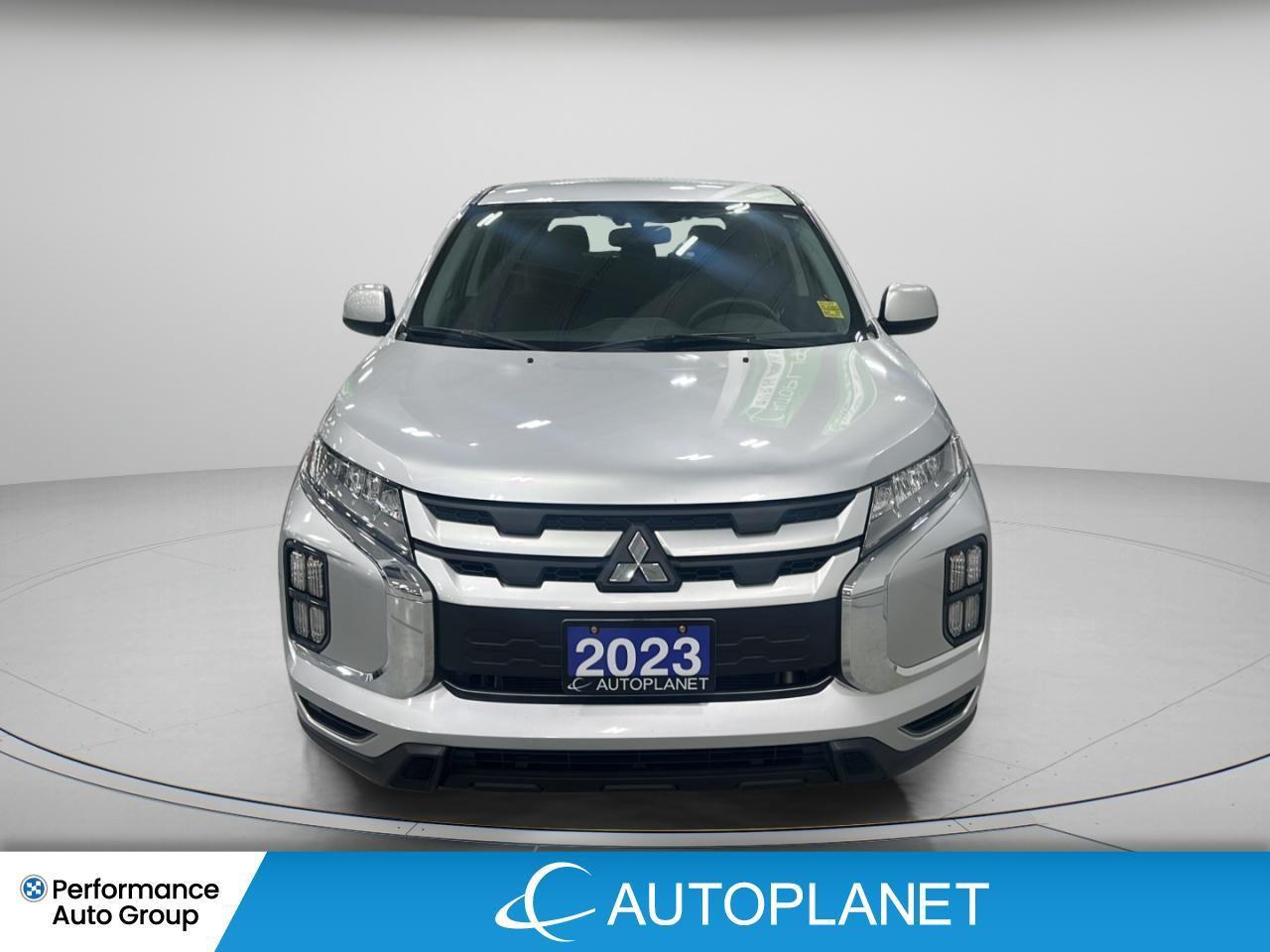 2023 Mitsubishi RVR ES AWD, Back Up Cam, Heated Seats, Bluetooth! Photo