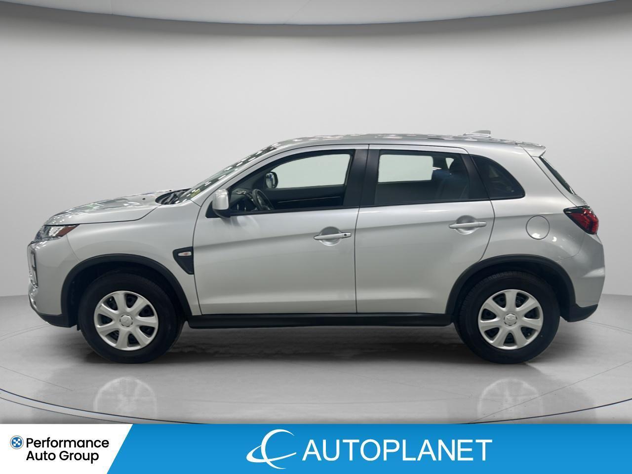 2023 Mitsubishi RVR ES AWD, Back Up Cam, Heated Seats, Bluetooth! Photo