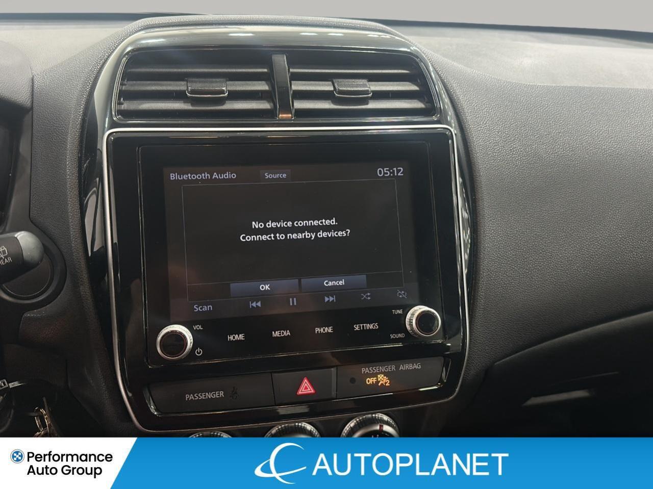 2023 Mitsubishi RVR ES AWD, Back Up Cam, Heated Seats, Bluetooth! Photo