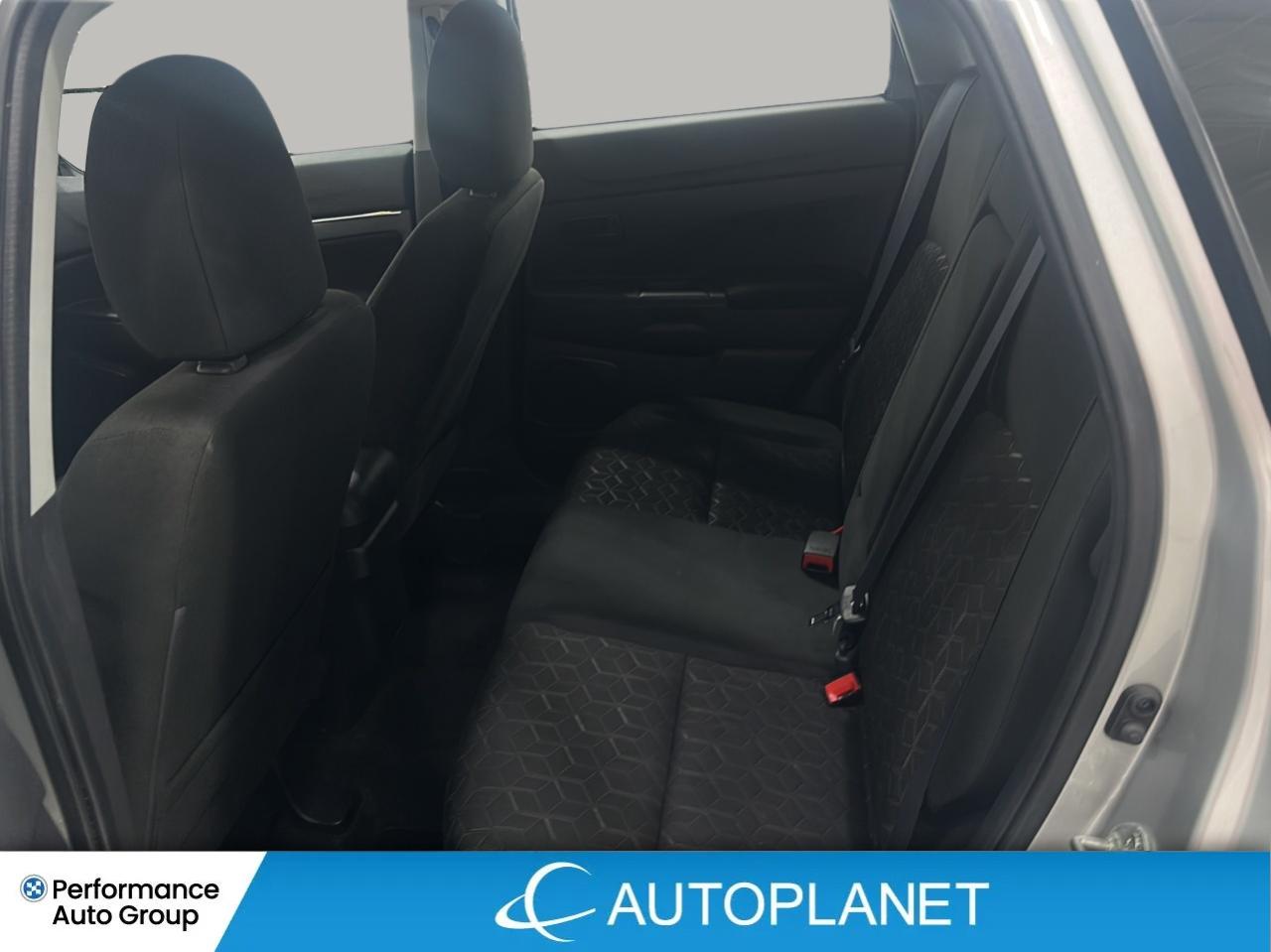 2023 Mitsubishi RVR ES AWD, Back Up Cam, Heated Seats, Bluetooth! Photo