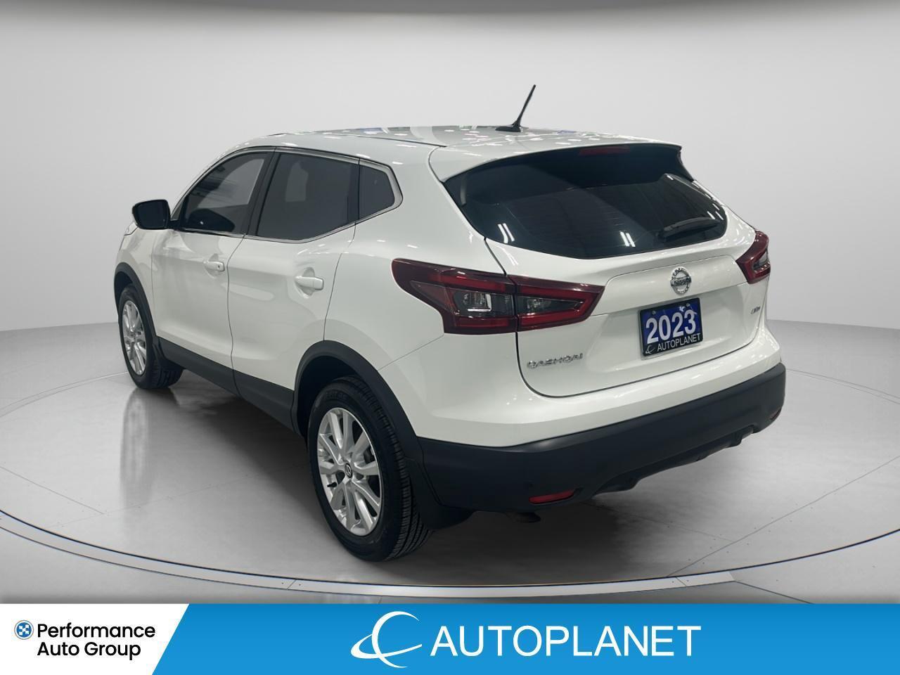 2023 Nissan Qashqai S AWD, Back Up Cam, Heated Seats, Bluetooth! Photo