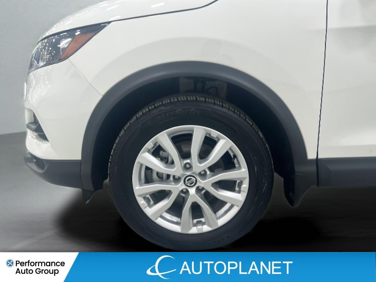 2023 Nissan Qashqai S AWD, Back Up Cam, Heated Seats, Bluetooth! Photo