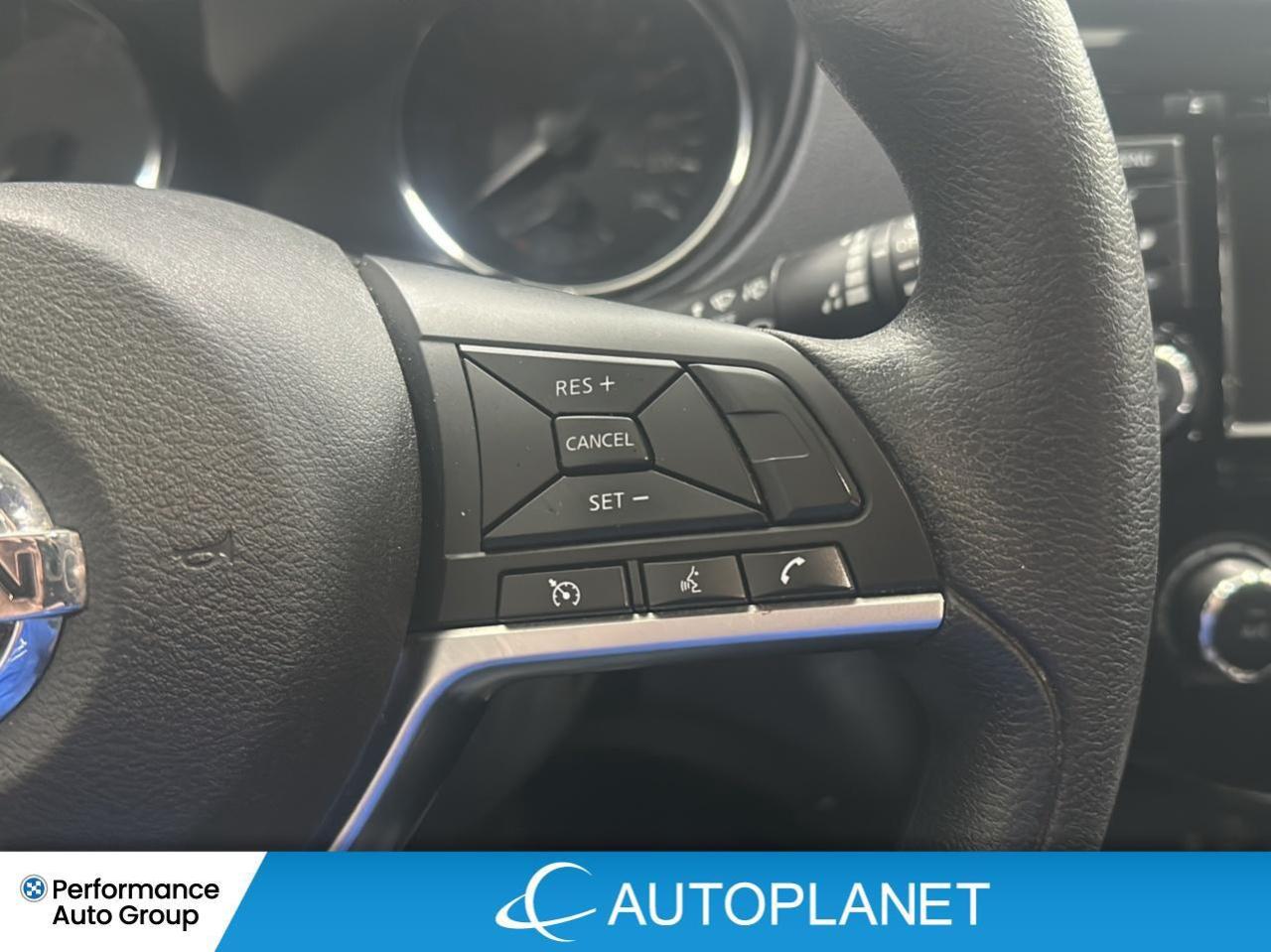 2023 Nissan Qashqai S AWD, Back Up Cam, Heated Seats, Bluetooth! Photo