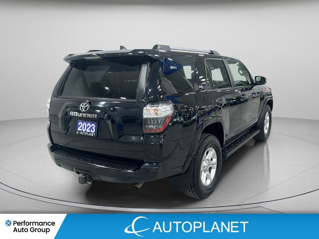 2023 Toyota 4Runner SR5 4x4, Back Up Cam, Heated Seats, Bluetooth! Photo