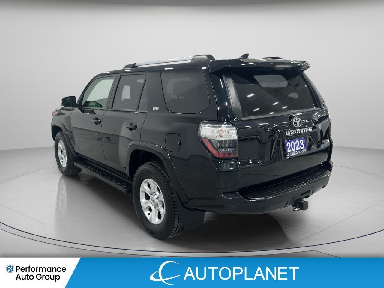 2023 Toyota 4Runner SR5 4x4, Back Up Cam, Heated Seats, Bluetooth! Photo