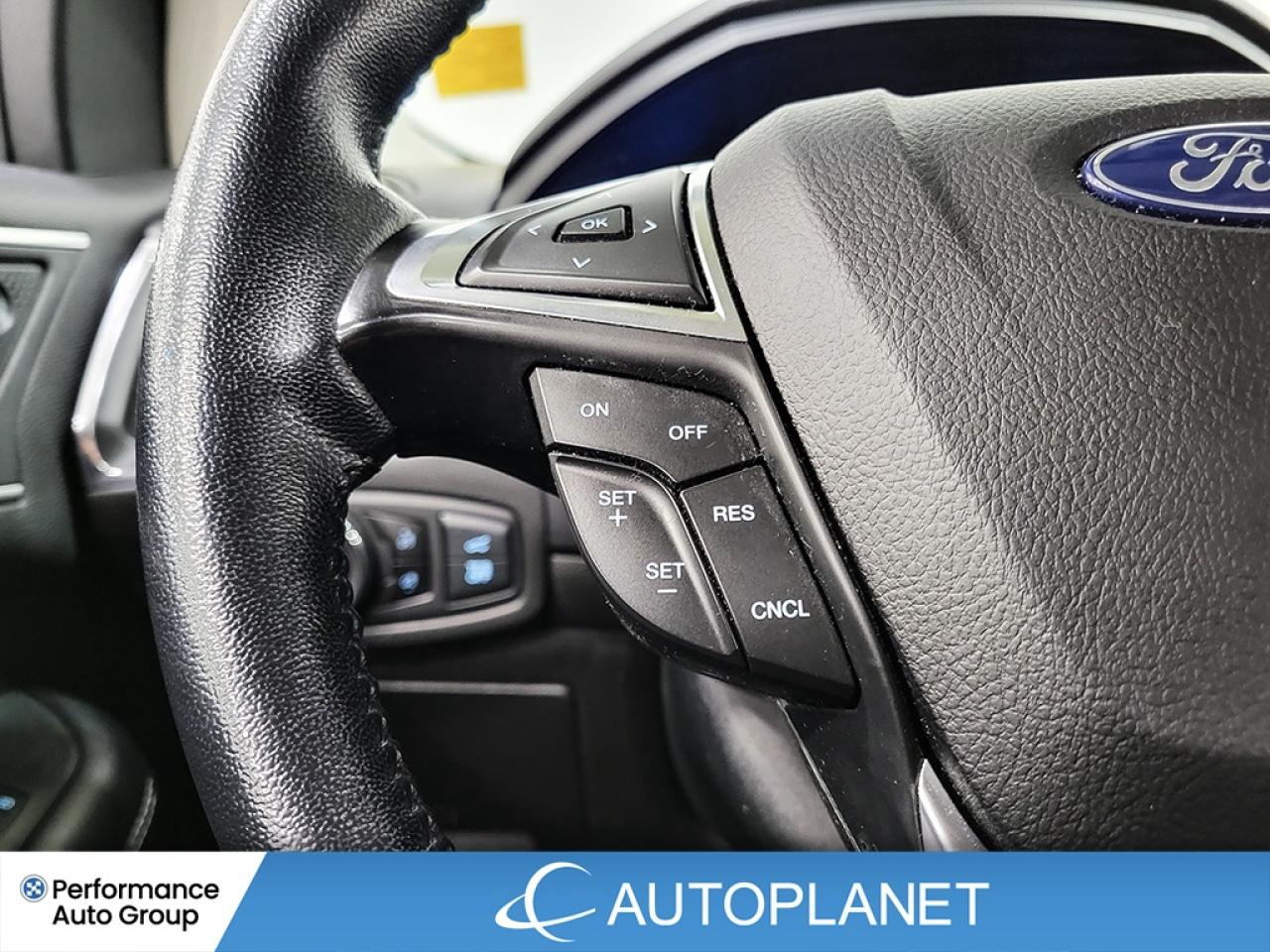 2023 Ford Edge Titanium AWD, Heated Seats, Remote Start! Photo