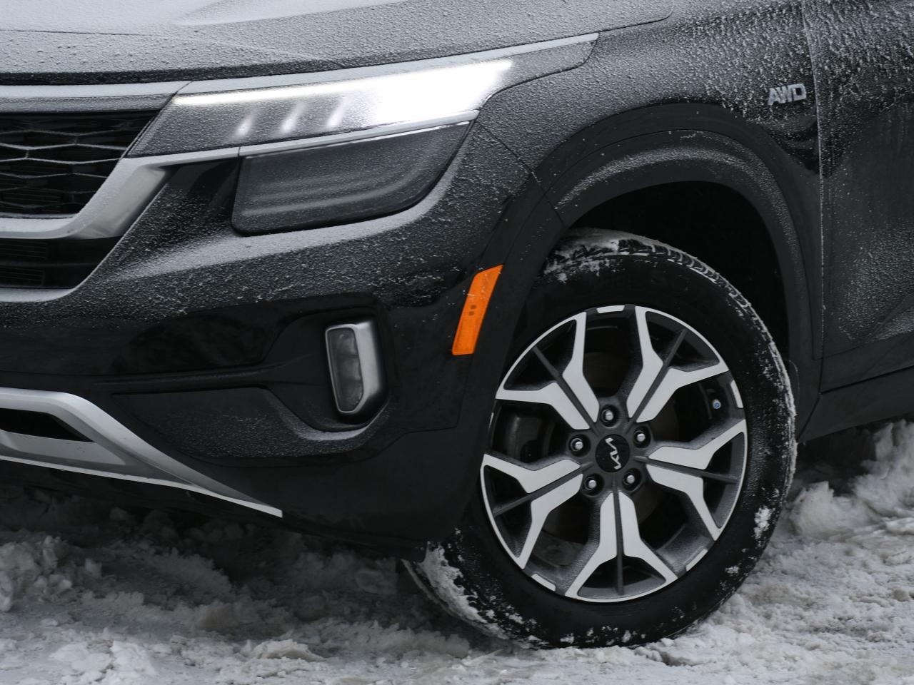 2022 Kia Seltos EX Premium Certified   NAVI   Low Mileage   Backup Photo4