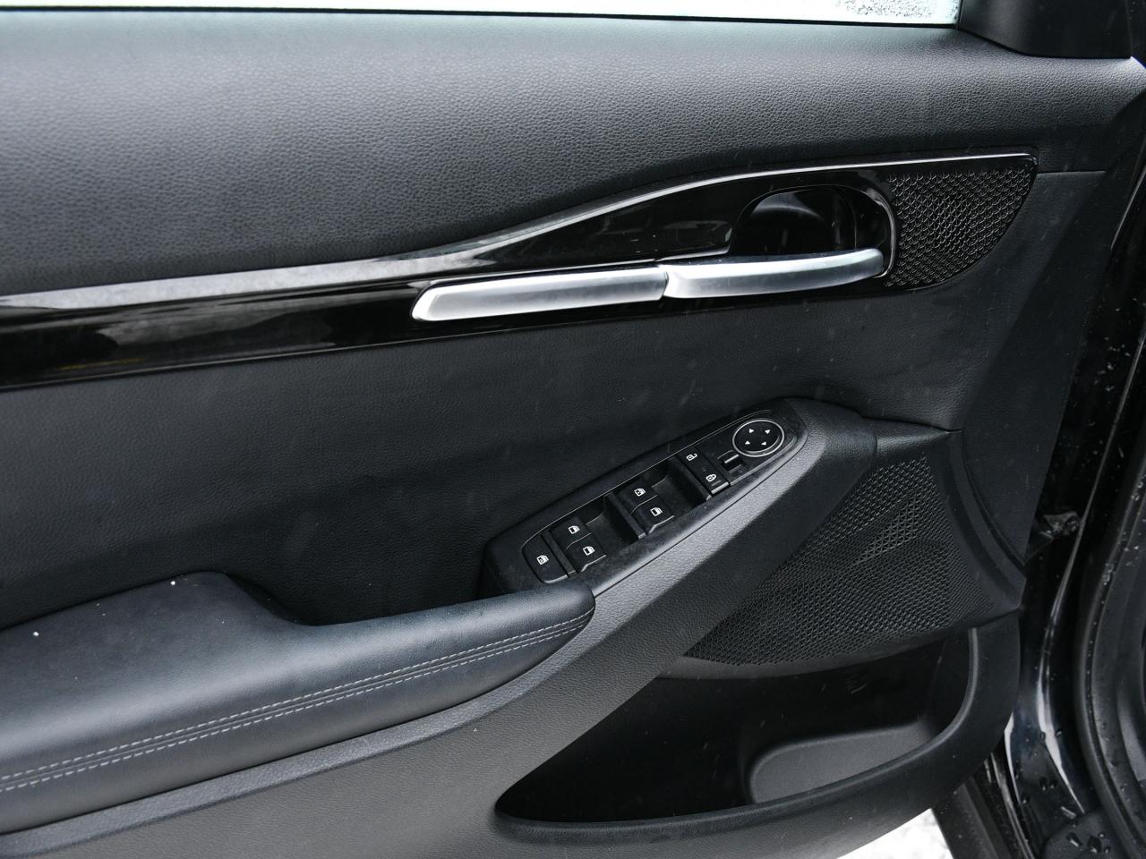 2022 Kia Seltos EX Premium Certified   NAVI   Low Mileage   Backup Photo