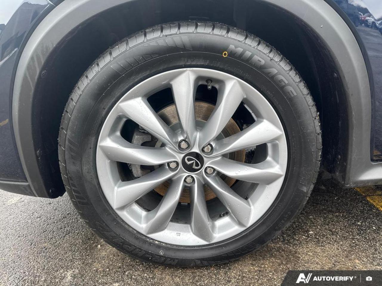 2021 Infiniti QX50 Luxe BACKUP CAM   BLUETOOTH   HTD SEATS   KEYLESS Photo