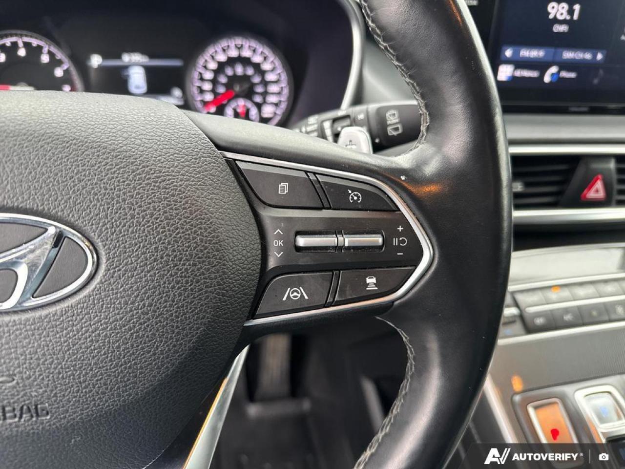 2022 Hyundai Santa Fe Urban BACKUP CAM   BLUETOOTH   HTD SEATS   KEYLESS Photo