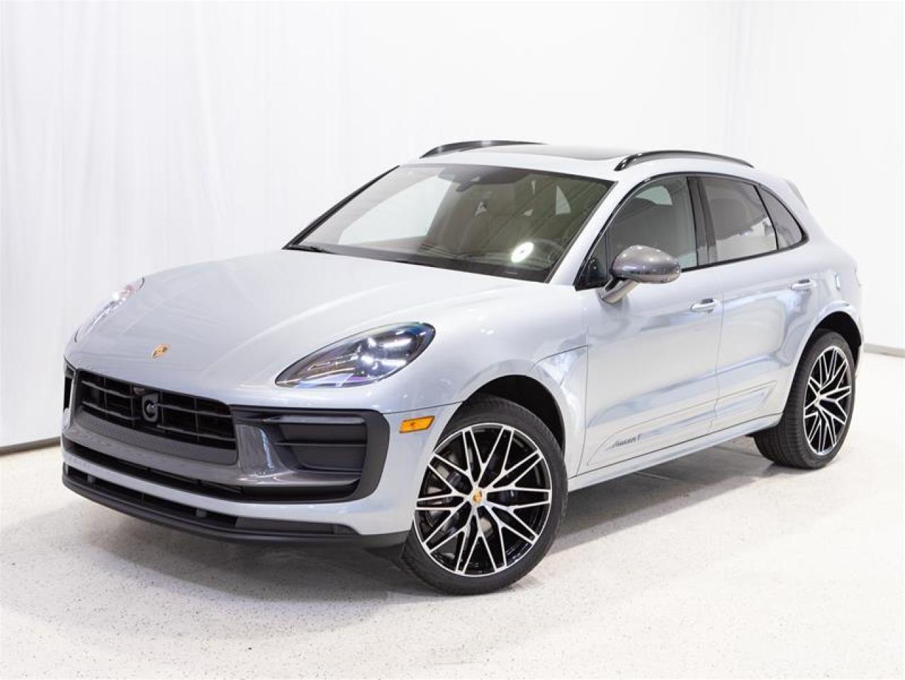 2026 Porsche Macan T AWD Photo
