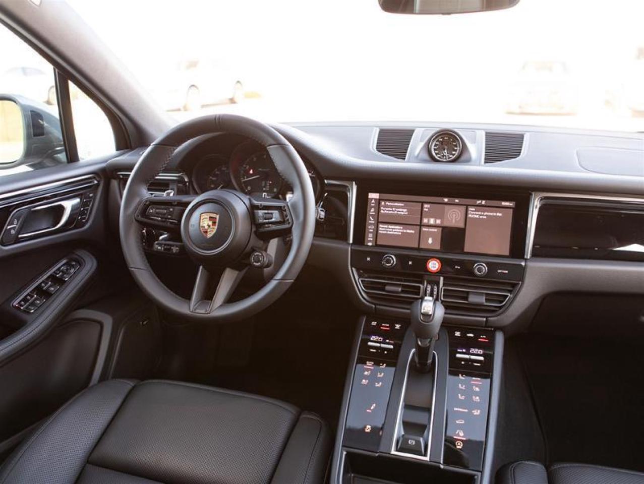 2026 Porsche Macan T AWD Photo