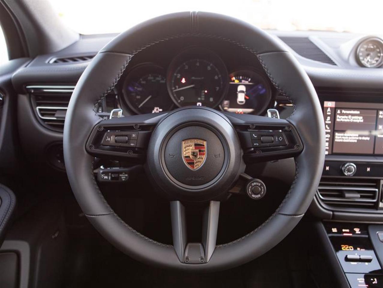 2026 Porsche Macan T AWD Photo