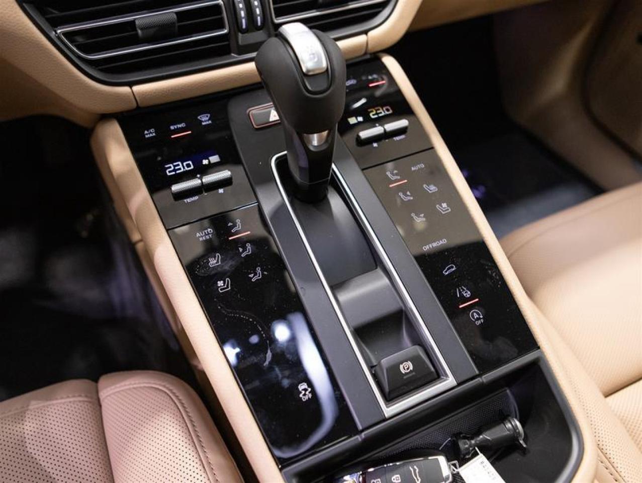 2026 Porsche Macan S AWD Photo