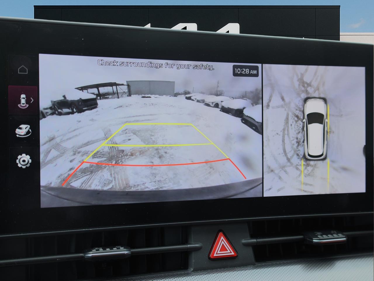 2025 Kia Sportage Plug-In Hybrid SX AWD   Blindview Monitor   Digital Cluster Photo