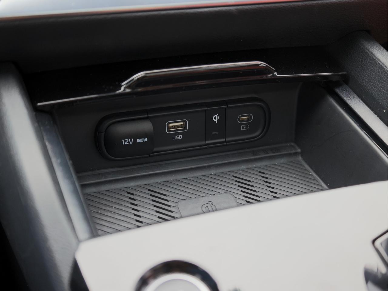 2025 Kia Sportage Plug-In Hybrid SX AWD   Blindview Monitor   Digital Cluster Photo