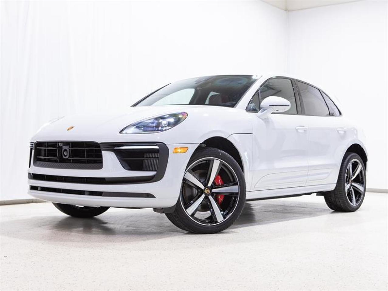 2026 Porsche Macan S AWD Photo