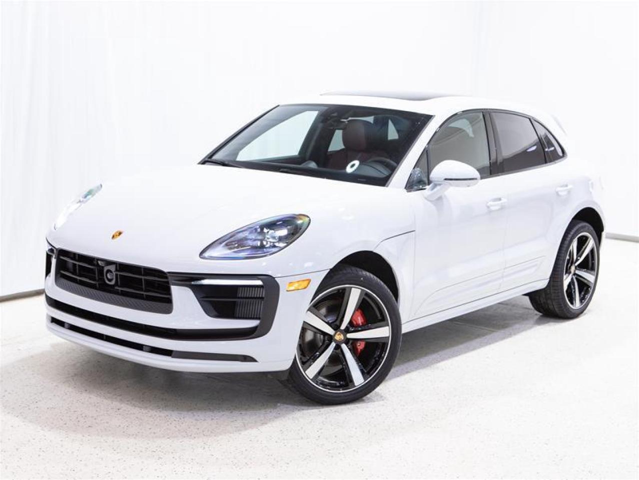 2026 Porsche Macan S AWD Photo