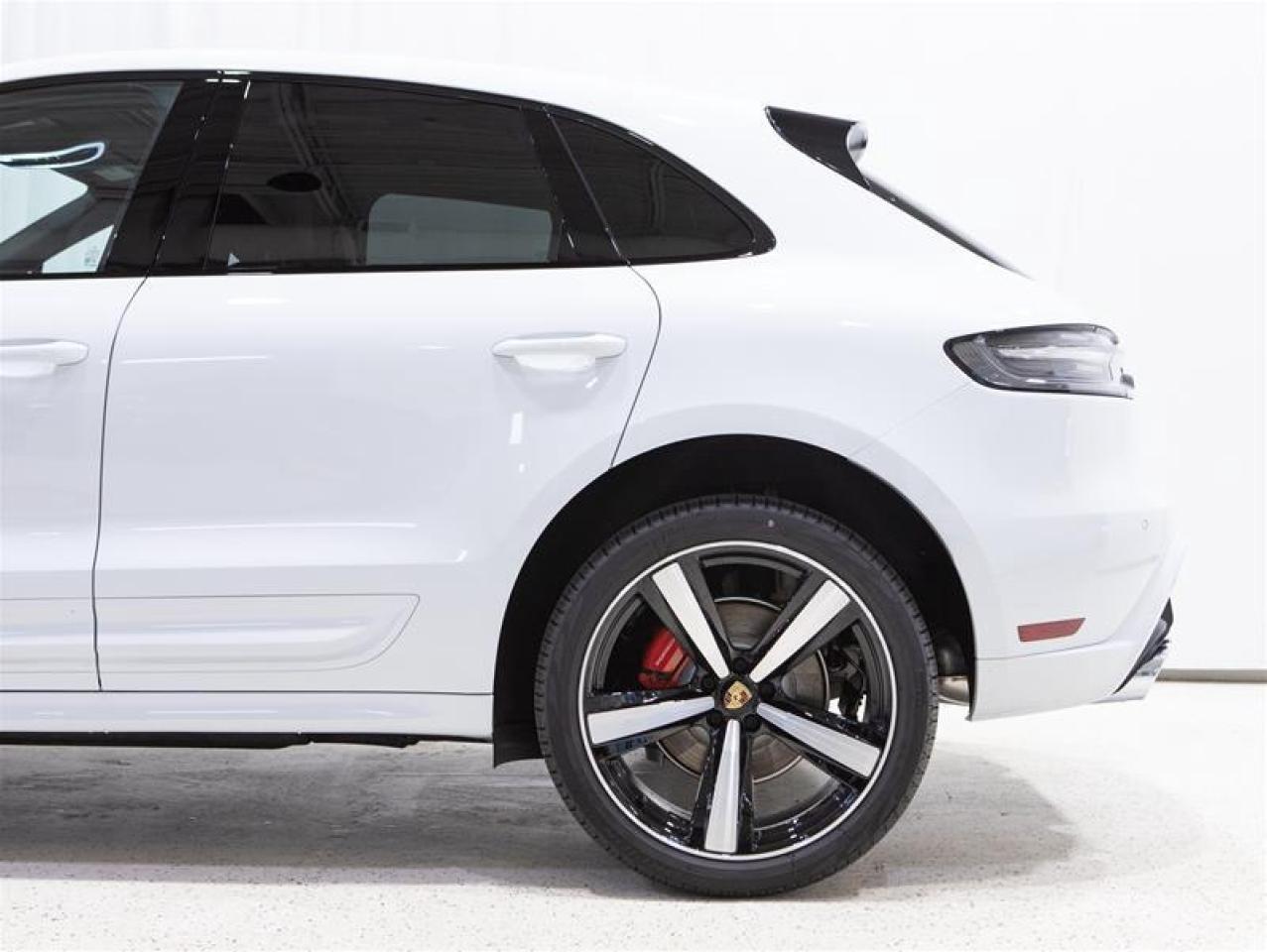 2026 Porsche Macan S AWD Photo