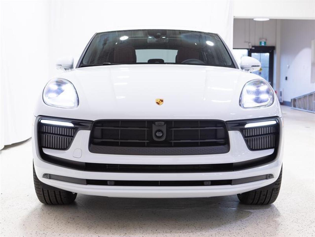 2026 Porsche Macan S AWD Photo