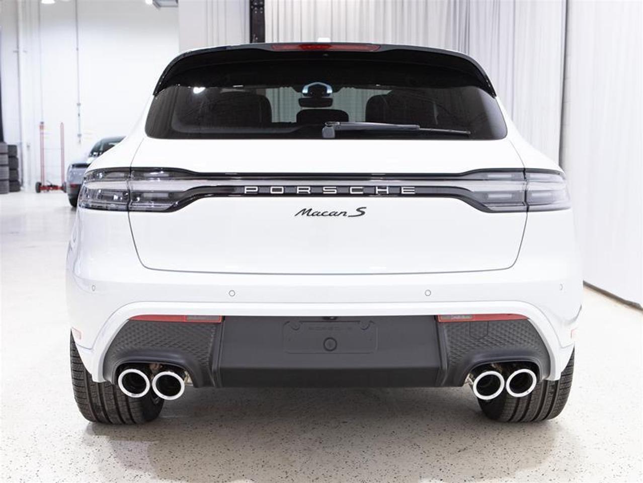2026 Porsche Macan S AWD Photo