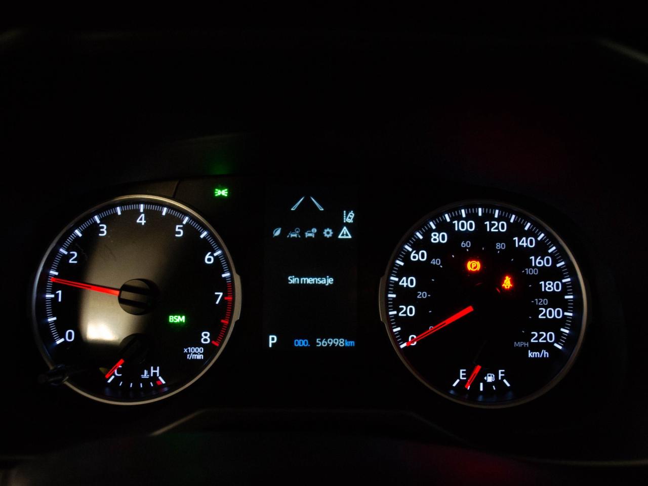 2022 Toyota RAV4 XLE Photo