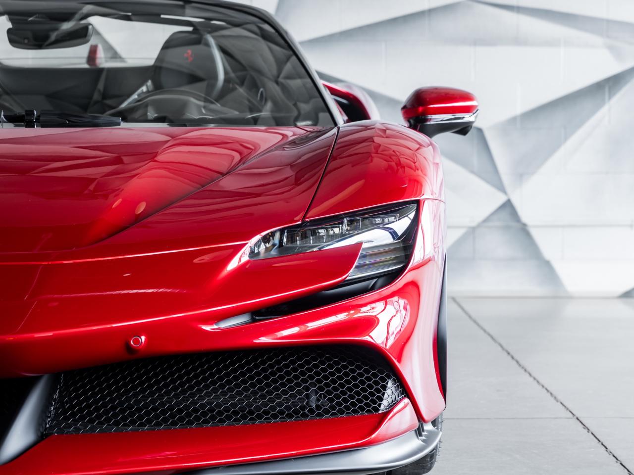 2024 Ferrari SF90 Spider Convertible Photo