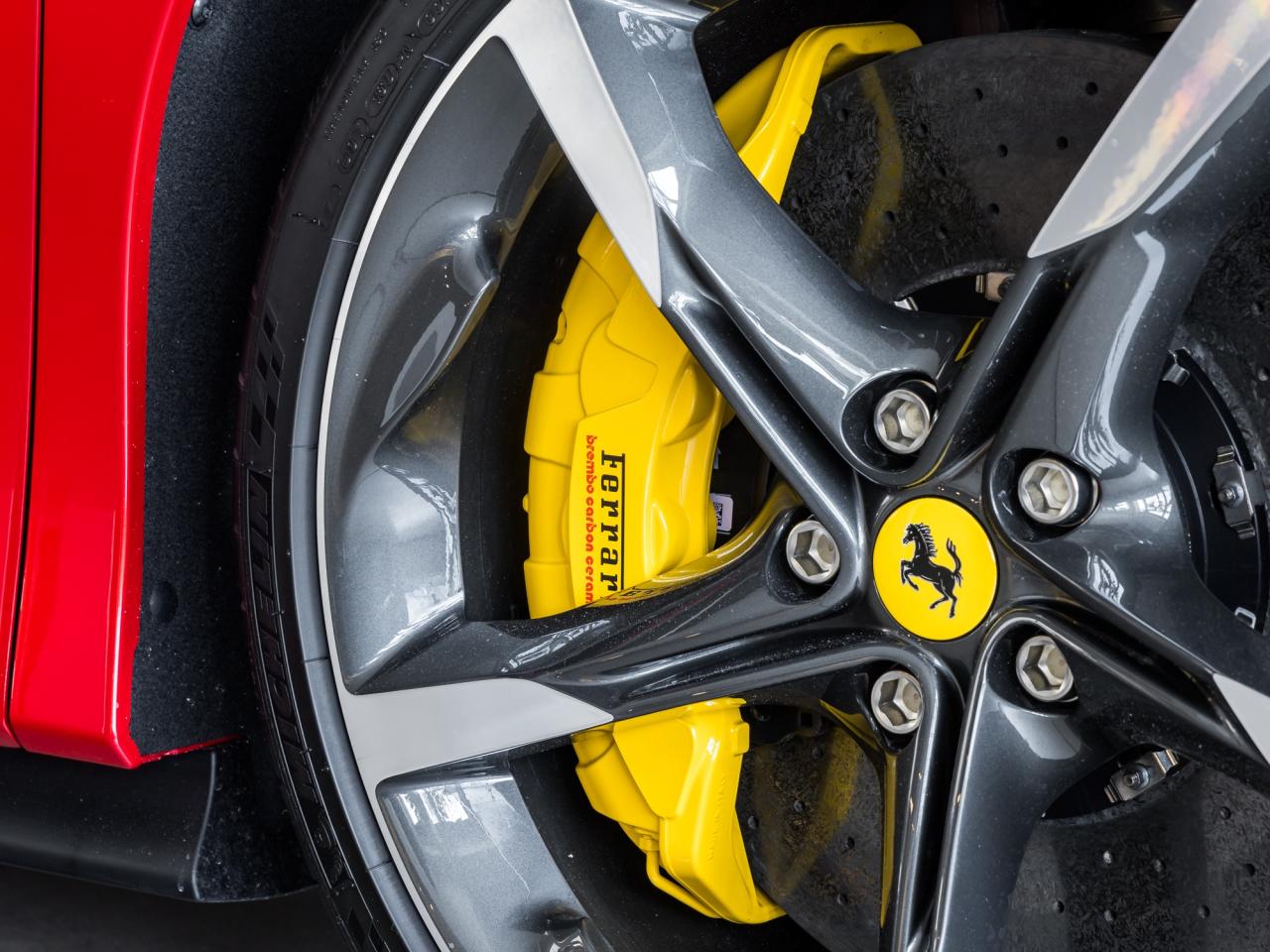 2024 Ferrari SF90 Spider Convertible Photo