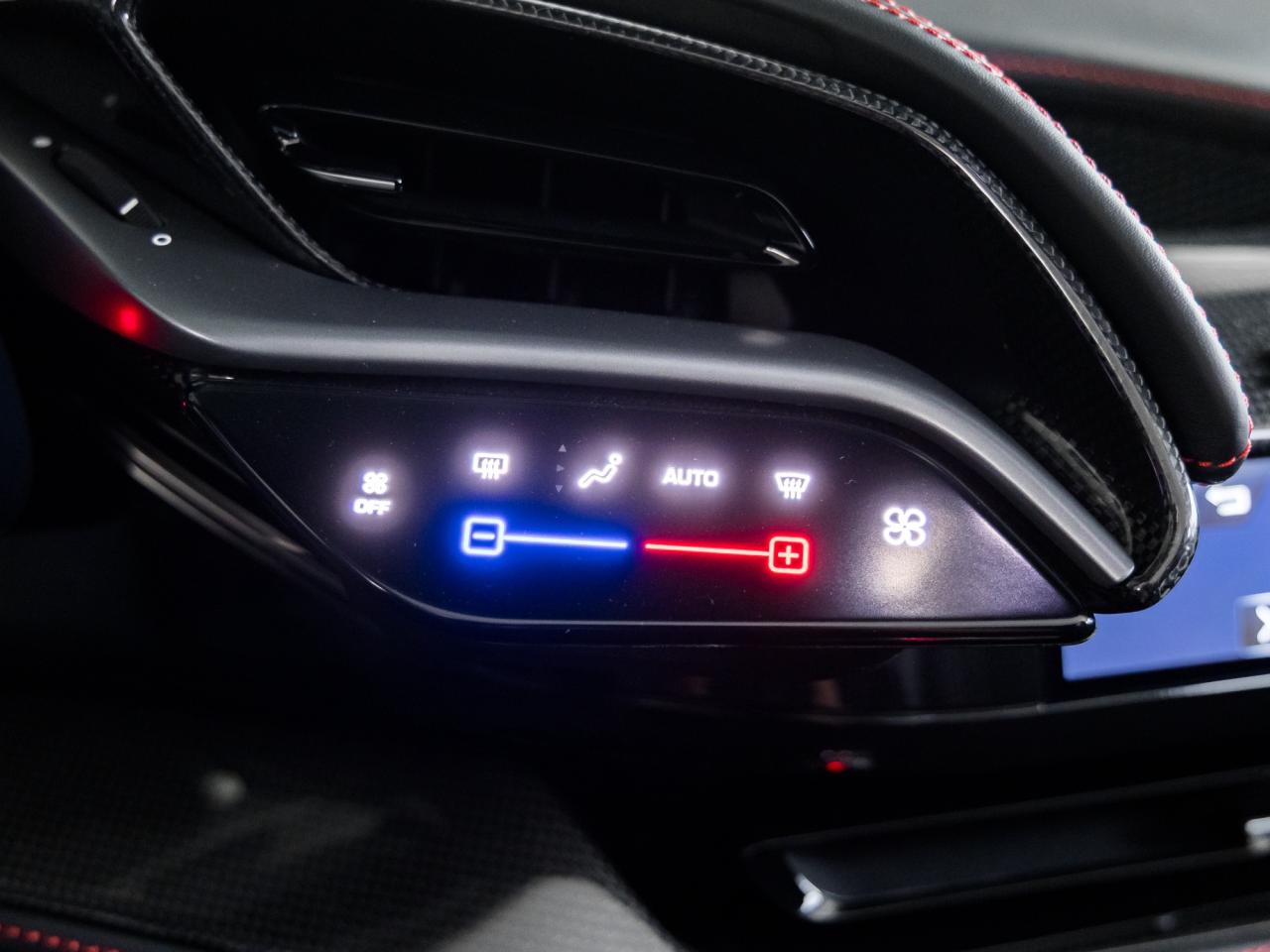 2024 Ferrari SF90 Spider Convertible Photo