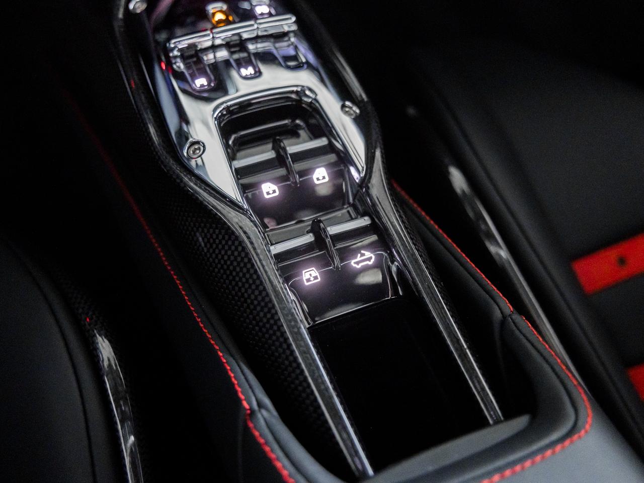 2024 Ferrari SF90 Spider  Photo