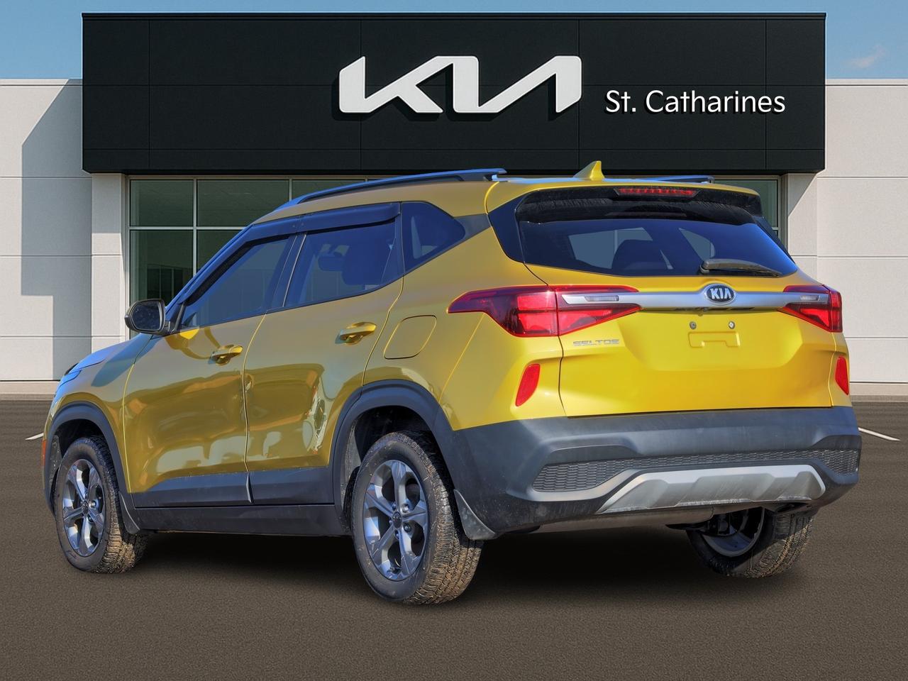 2021 Kia Seltos LX   Blindspot Alert   Heated Seat   Cruise Photo