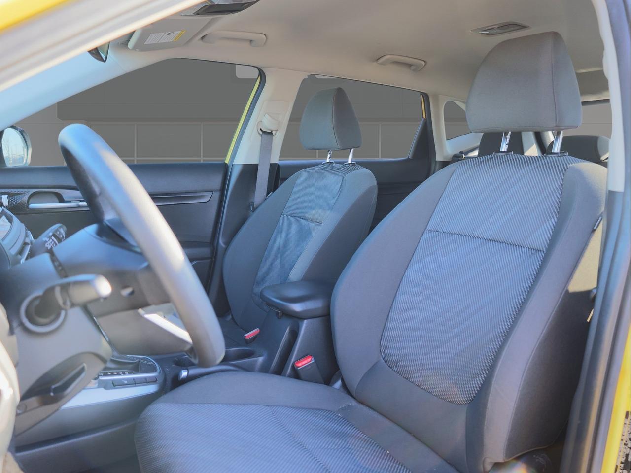 2021 Kia Seltos LX   Blindspot Alert   Heated Seat   Cruise Photo