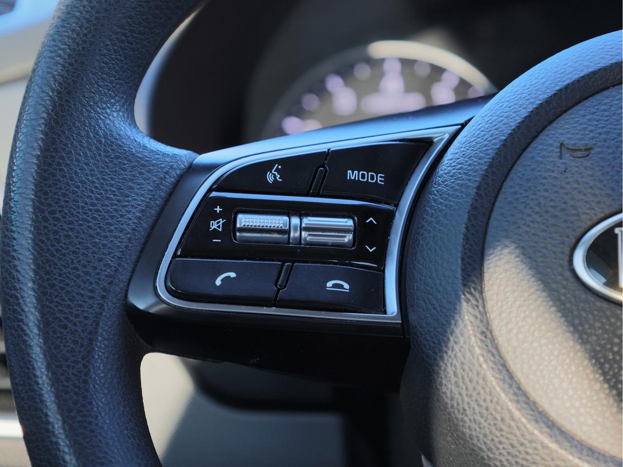 2021 Kia Seltos LX   Blindspot Alert   Heated Seat   Cruise Photo